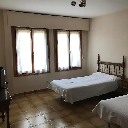 Casa Paco - Mirador Del Caslilla Hotel 2*